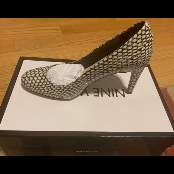 nine west size 5